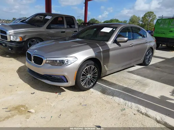 WBAJA5C34HG893763 2017 BMW 5ER - Image 2