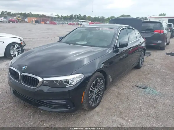 WBAJA5C34HG895044 2017 BMW 5ER - Image 2