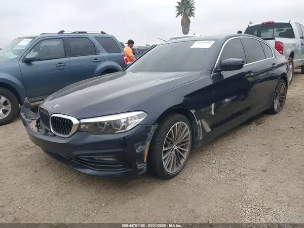 WBAJA5C34HG897036 2017 BMW 5ER - Image 2