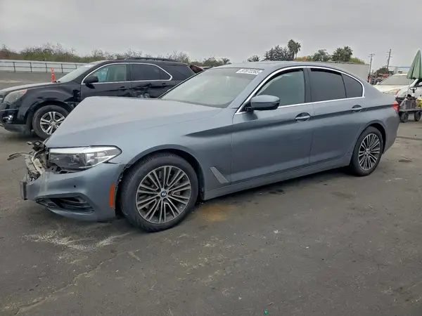 WBAJA5C34HG897389 2017 BMW 5ER - Image 1
