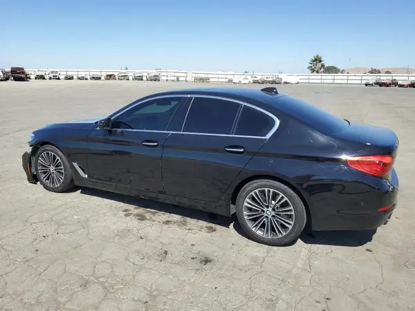 WBAJA5C35HG456483 2017 BMW 5ER - Image 2