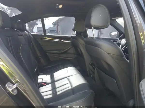 WBAJA5C35HG894016 2017 BMW 5ER - Image 8