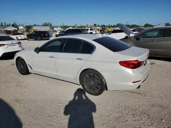 WBAJA5C35HG895974 2017 BMW 5ER - Image 2