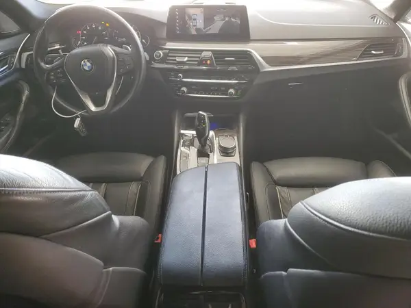 WBAJA5C35HG896199 2017 BMW 5ER - Image 8