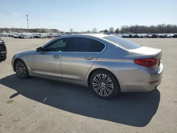 WBAJA5C36HG456508 2017 BMW 5ER - Image 2