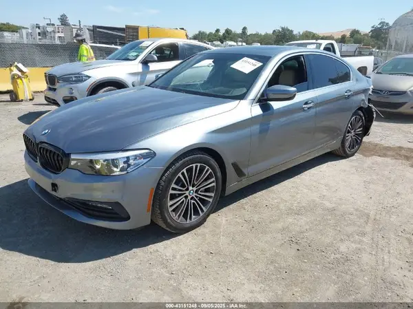 WBAJA5C36HG893781 2017 BMW 5ER - Image 2