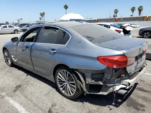 WBAJA5C36HG895871 2017 BMW 5ER - Image 2