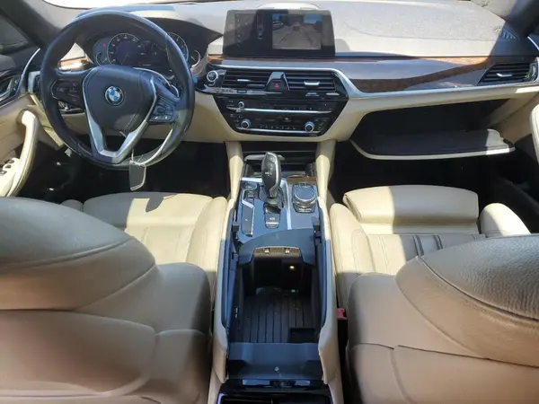 WBAJA5C36HWA35011 2017 BMW 5ER - Image 8