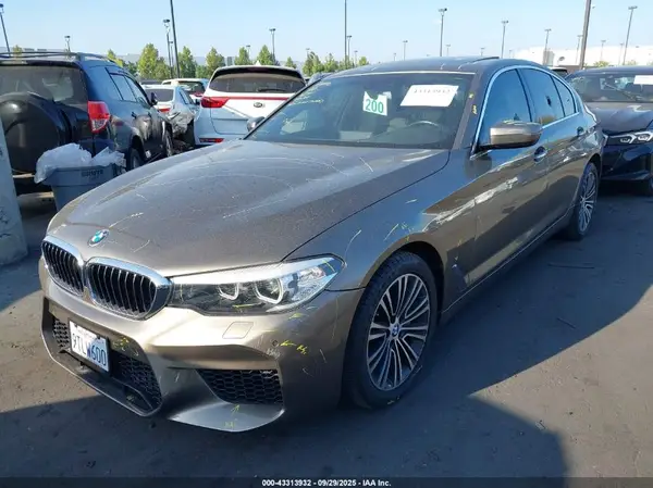 WBAJA5C37HG894535 2017 BMW 5ER - Image 2