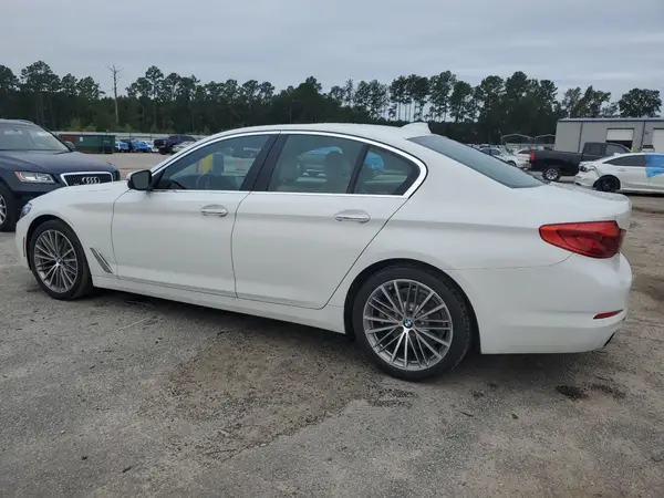 WBAJA5C38HG894544 2017 BMW 5ER - Image 2