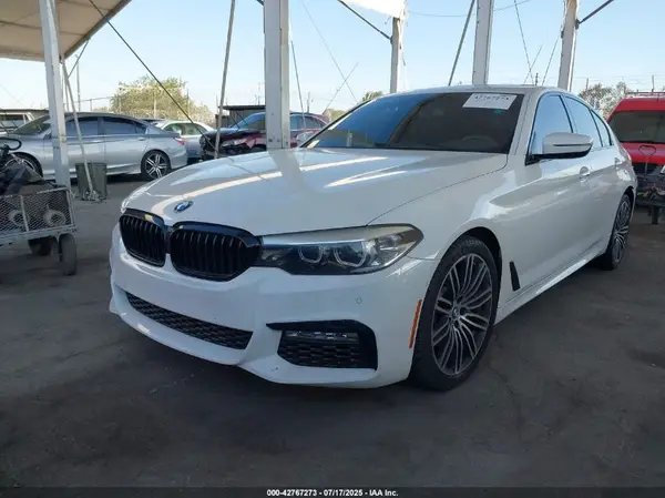 WBAJA5C38HG894740 2017 BMW 5ER - Image 2