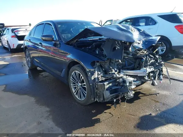 WBAJA5C39HG894097 2017 BMW 5ER - Image 1