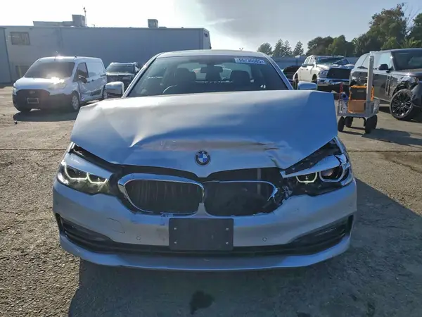 2017 BMW 5 Series COPART lot 95730585 auction photo 5
