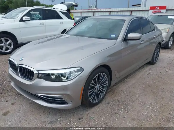 WBAJA5C3XHG894058 2017 BMW 5ER - Image 2
