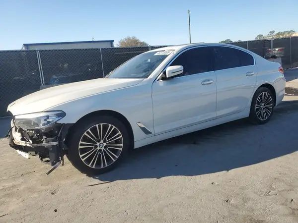 WBAJA5C3XHG895307 2017 BMW 5ER - Image 1