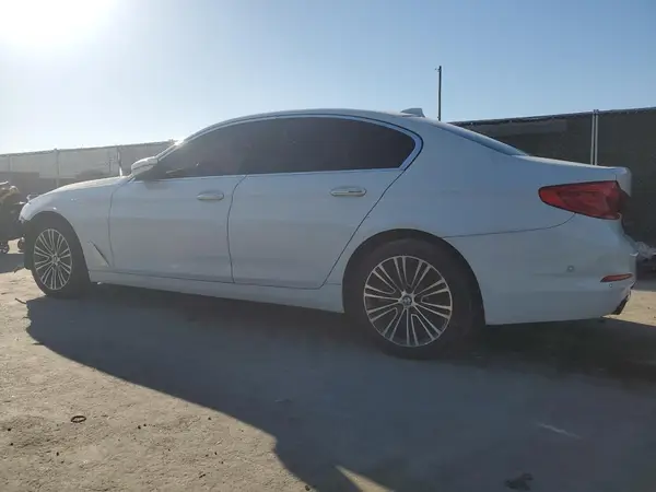 WBAJA5C3XHG895307 2017 BMW 5ER - Image 2