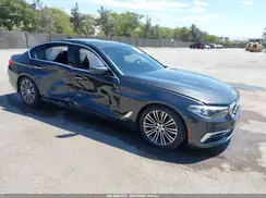 WBAJA5C50JG898451 2018 BMW 5ER