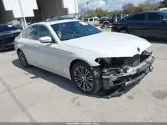 WBAJA5C50JWA37005 2018 BMW 5ER