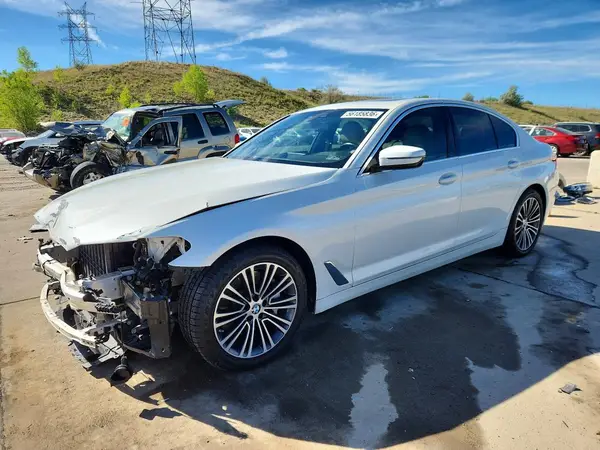 WBAJA5C50KG900930 2019 BMW 5ER - Image 1