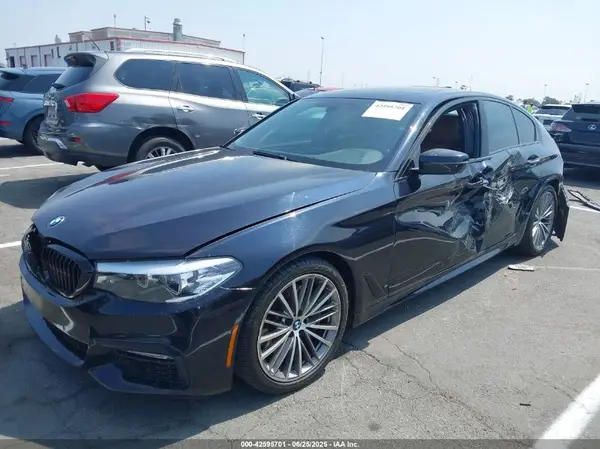 WBAJA5C51JG898278 2018 BMW 5ER - Image 2