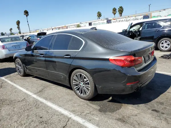 WBAJA5C51JG899883 2018 BMW 5ER - Image 2