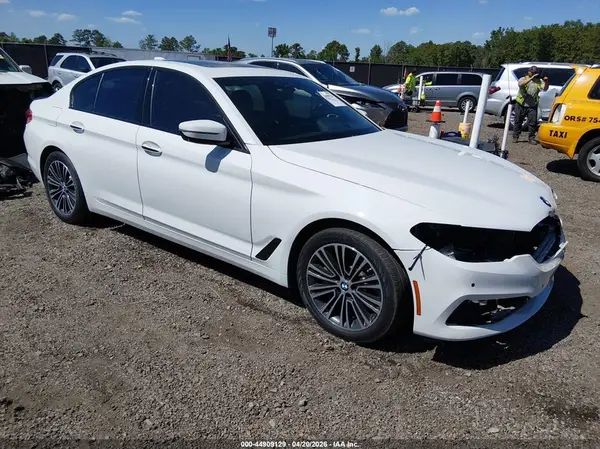 WBAJA5C51JWA35909 2018 BMW 5ER - Image 1