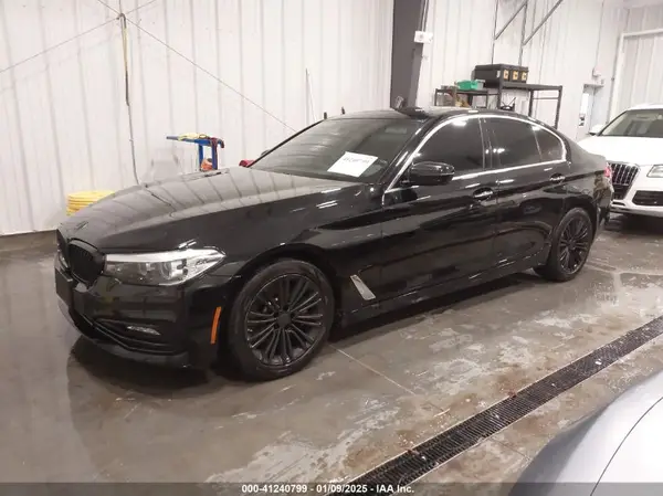 WBAJA5C52JWA37569 2018 BMW 5ER - Image 2