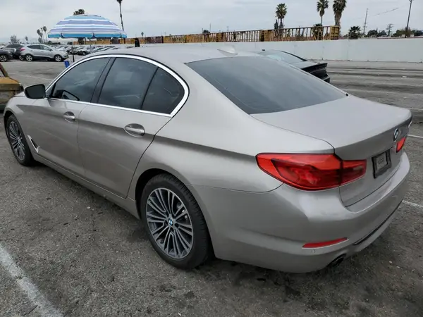 WBAJA5C52KBX46752 2019 BMW 5ER - Image 2