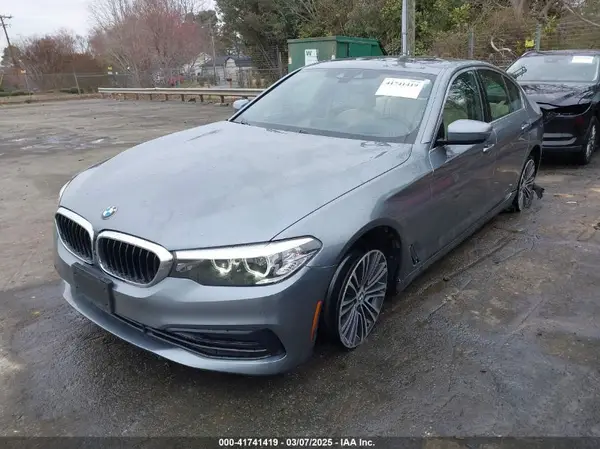 WBAJA5C52KWW05656 2019 BMW 5ER - Image 2