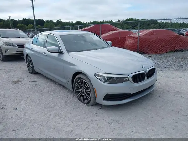 WBAJA5C52KWW14647 2019 BMW 5ER - Image 1