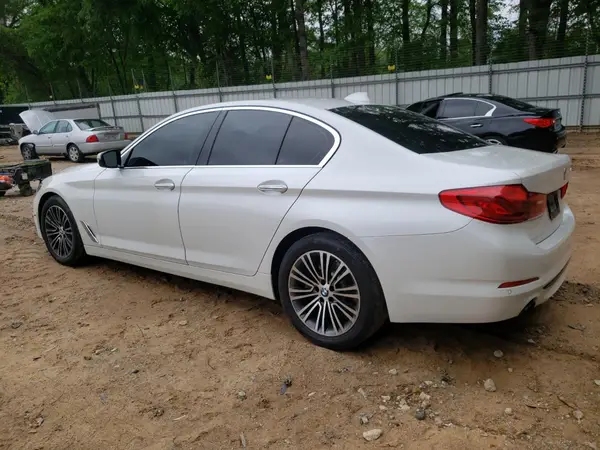 WBAJA5C53JG898430 2018 BMW 5ER - Image 2