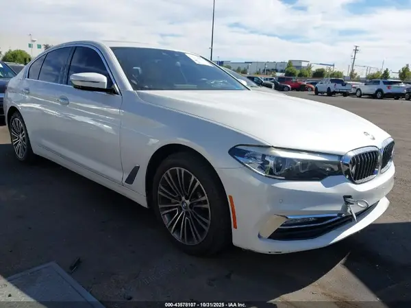 WBAJA5C53JWA37564 2018 BMW 5ER - Image 1