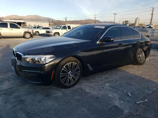 WBAJA5C53KWW08467 2019 BMW 5ER - Image 1
