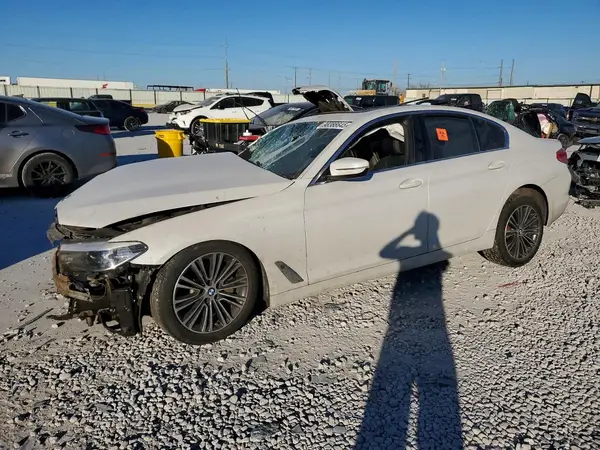 WBAJA5C53KWW15712 2019 BMW 5ER - Image 1