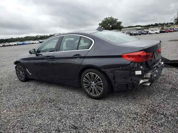 WBAJA5C54KWW21888 2019 BMW 5ER - Image 2