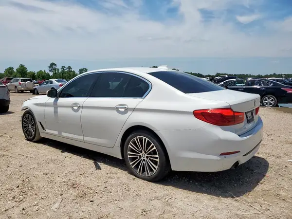 WBAJA5C55JG899661 2018 BMW 5ER - Image 2
