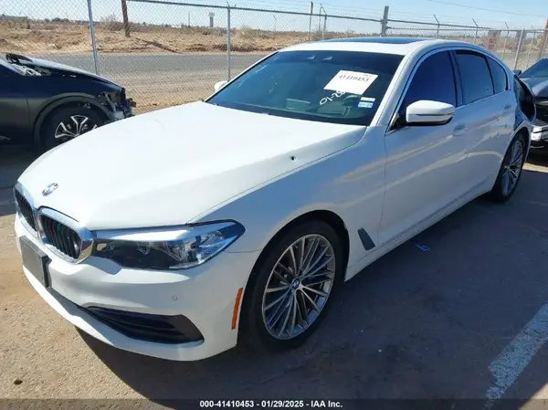 WBAJA5C55KWW41678 2019 BMW 5ER - Image 2