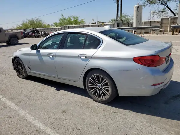 WBAJA5C56JWA36425 2018 BMW 5ER - Image 2