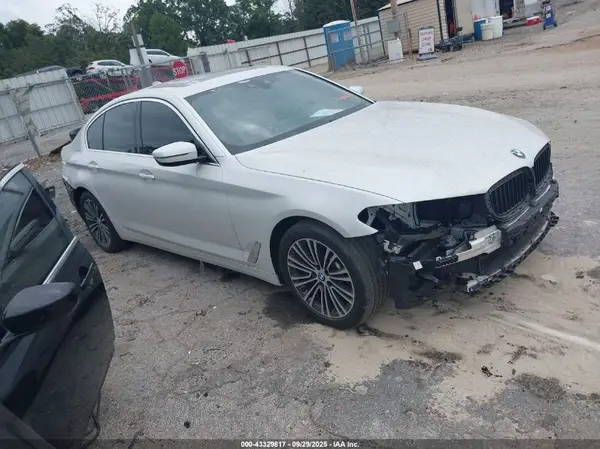 WBAJA5C58KG900657 2019 BMW 5ER - Image 1