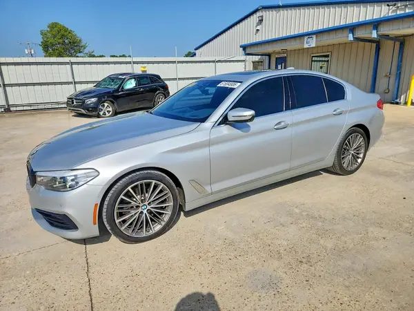 WBAJA5C59JG898836 2018 BMW 5ER - Image 1
