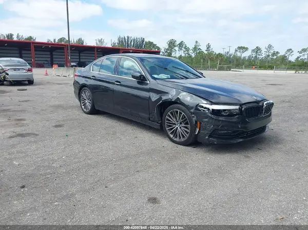 WBAJA5C59JWA39772 2018 BMW 5ER - Image 1