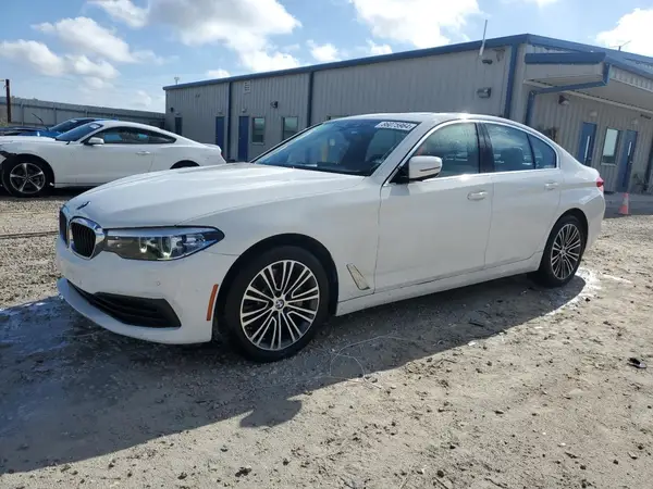 WBAJA5C5XKBX46725 2019 BMW 5ER - Image 1