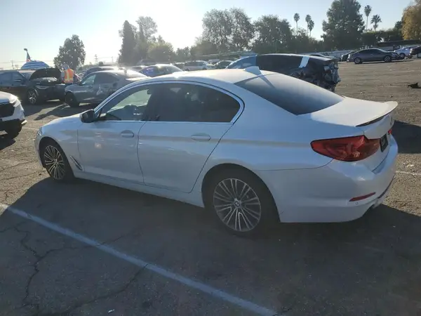 WBAJA5C5XKWA58204 2019 BMW 5ER - Image 2