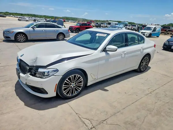WBAJA5C5XKWW18753 2019 BMW 5ER - Image 1