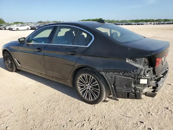 WBAJA5C5XKWW28800 2019 BMW 5ER - Image 2