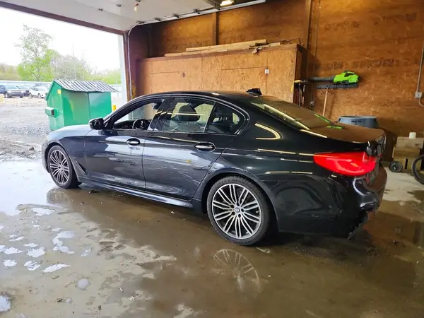 WBAJA7C30HG458153 2017 BMW 5ER - Image 2