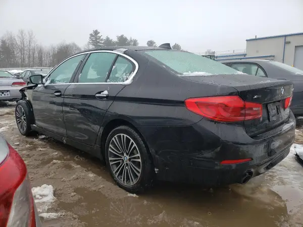 WBAJA7C32HG903427 2017 BMW 5ER - Image 2