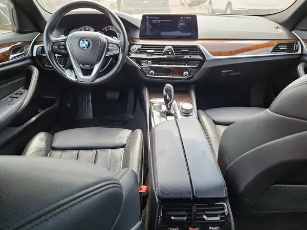 WBAJA7C32HG904223 2017 BMW 5ER - Image 8