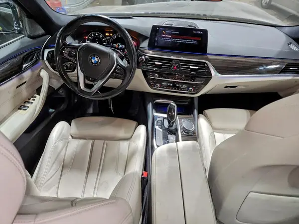 WBAJA7C32HG906831 2017 BMW 5ER - Image 8