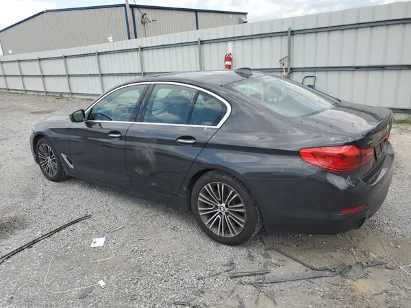 WBAJA7C33HG906322 2017 BMW 5ER - Image 2